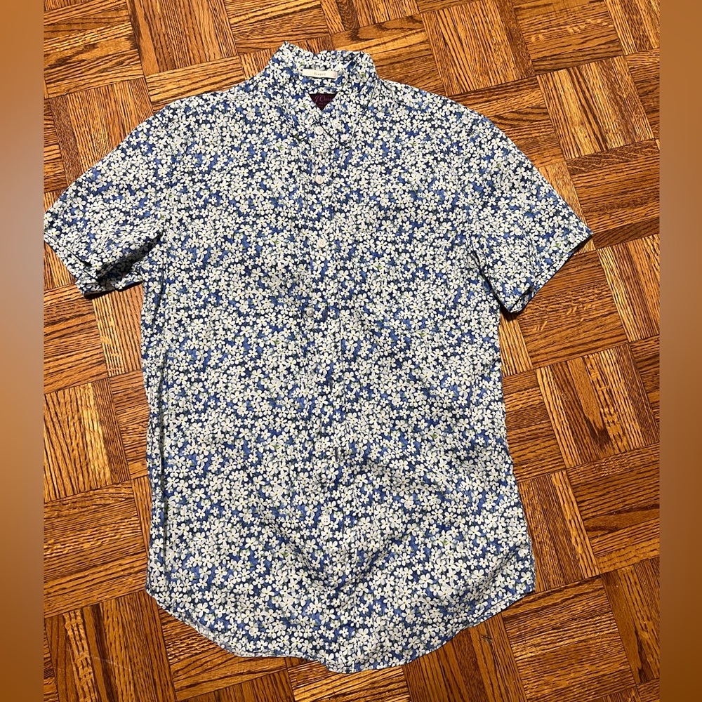 J. Crew Liberty Fabric Floral Button Down XS Shirt - Classic